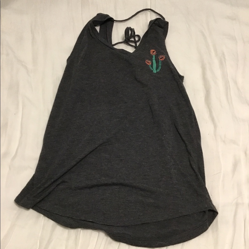 Gray tank top